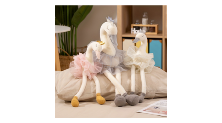 Swan plush toy