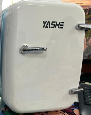 Product Safety Information Notice on YASHE Mini Fridge sold on the Temu platform