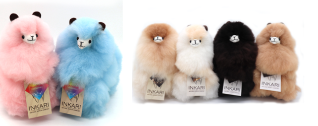 Inkari 2 The first image shows 2 plush alpacas of the same size, one in pink, the other in blue. The second image shows 4 plush alpacas of the same size, in different colours: beige, white, dark brown, brown.