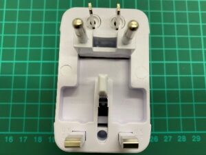 Product Safety Information Notice on WELLY enjoy IT universal travel adapter sold on the Amazon platform
